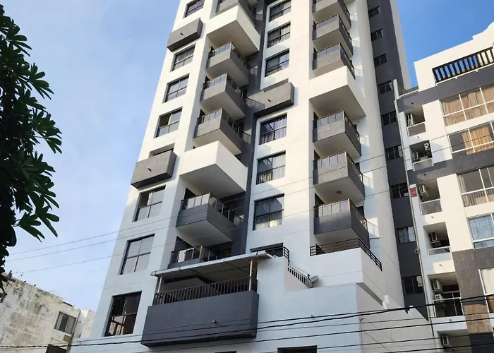 Apartamentos cerca a la playa, Los Laureles - Bedviajes