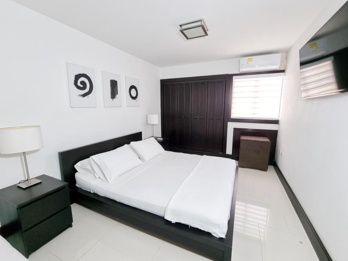 Cerca A La Playa, Laureles - Bedviajes