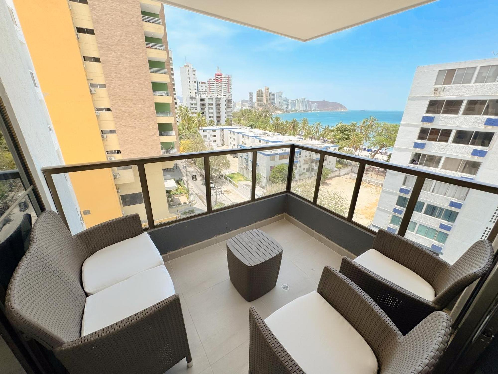 Apartment Cerca A La Playa, Laureles - By Bedviajes *
